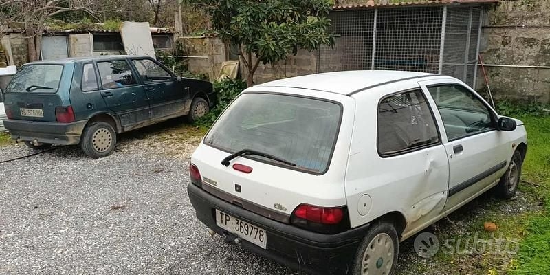 Occasion Renault Clio 64 ch (47 kW) 1997 Blanc Van