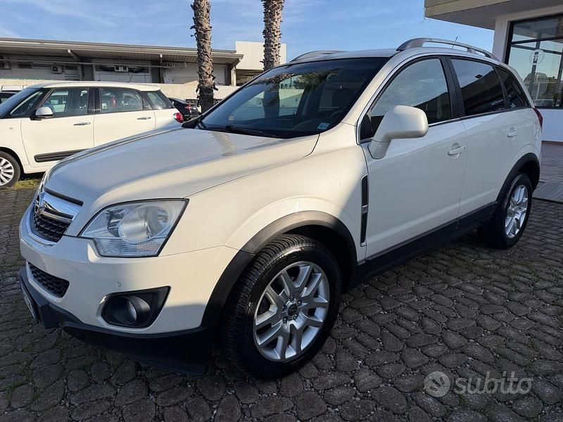 Usata Opel Antara Cosmo 163 CV (119 kW) 2012 Bianco SUV