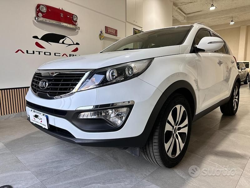 Bianco Usata 2014 Kia Sportage SUV | 12.490 € (Cara) - Immagine 1/4
