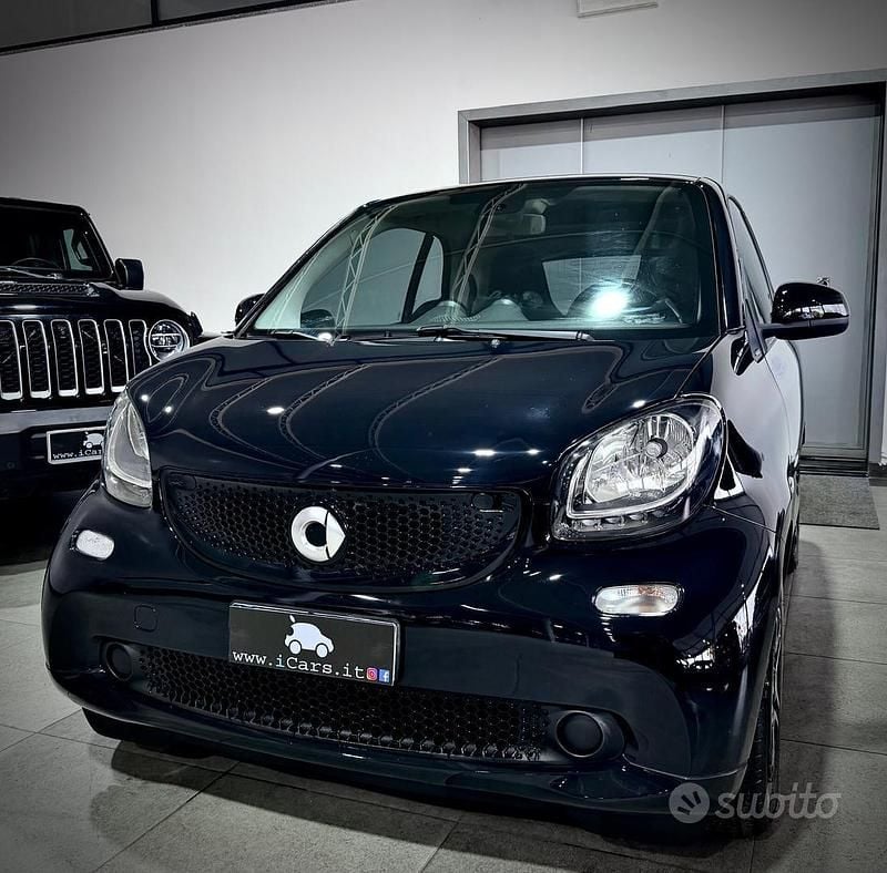 Usata Smart ForTwo Coupé Passion 90 CV (66 kW) 2017 Nero Coupé
