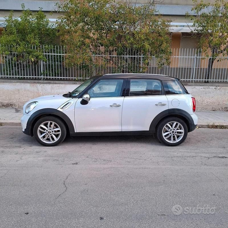 Usata Mini Countryman 2010 Bianco SUV