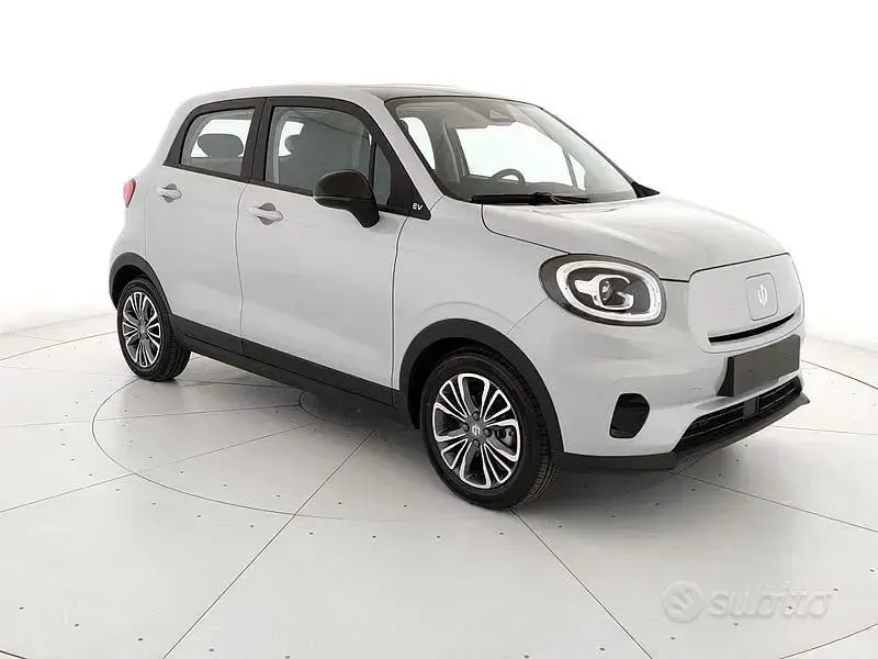 Nuova Leapmotor T03 69 kW (95 CV) 2026 Blu Utilitaria