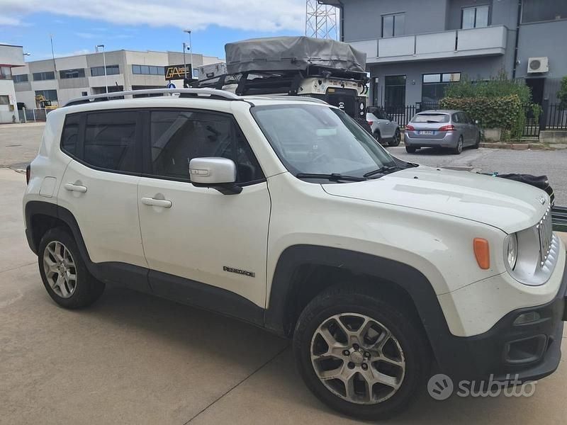 Usata Jeep Renegade Limited 140 CV (102 kW) 2016 Bianco SUV