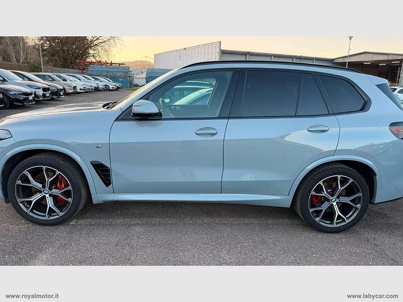 Usata BMW X5 M Sport 286 CV (210 kW) 2024 Grigio SUV