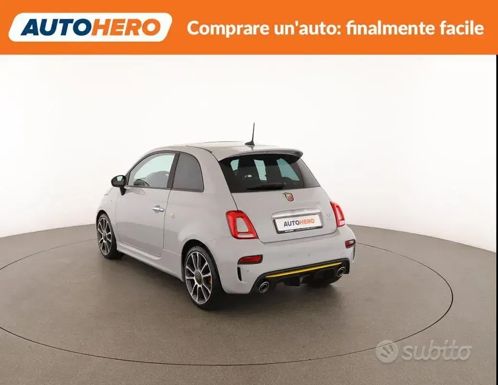Usata Abarth 595 165 CV (121 kW) 2022 Grigio Utilitaria