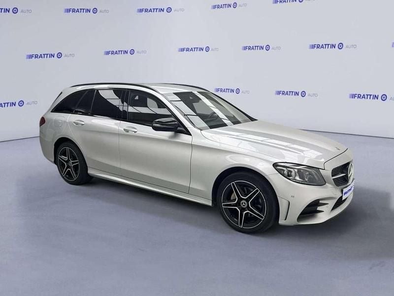 Usata Mercedes C220 Premium 194 CV (142 kW) 2019 Argento Station wagon