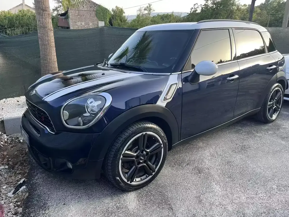 Usata Mini Countryman 143 CV (105 kW) 2012 Bluazzurro SUV