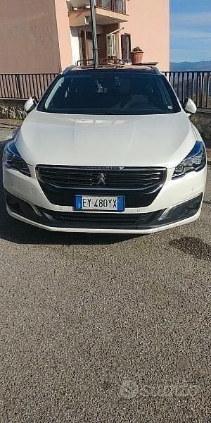 Usata 2015 Peugeot 508 Station wagon | 4700 € (Buon prezzo) - Immagine 1/4
