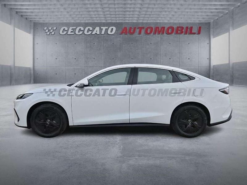 Nuova BYD Seal U Boost 184 CV (135 kW) 2025 Bianco SUV
