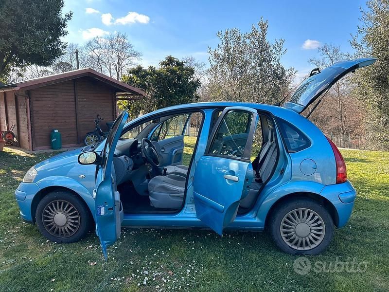 Usata Citroën C3 70 CV (51 kW) 2005 Blu Berlina