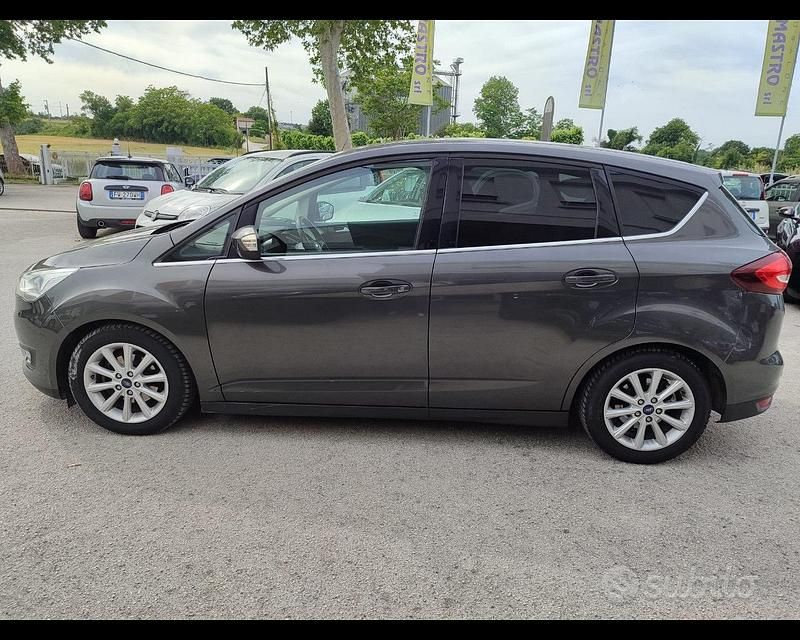 Usata Ford C-MAX Titanium 120 CV (88 kW) 2016 Grigio Monovolume