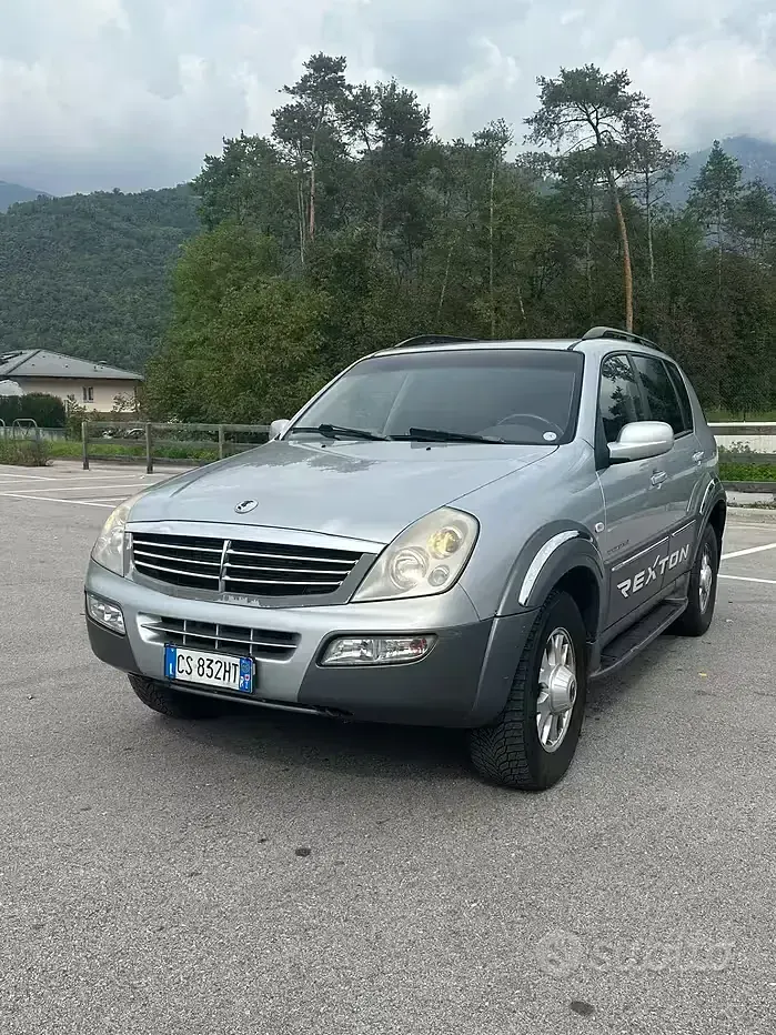Usata SsangYong Rexton 165 CV (121 kW) 2005 SUV