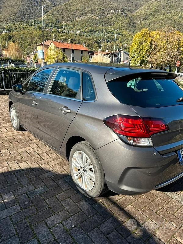 Usata Citroën C4 Feel 120 CV (88 kW) 2016 Grigio Berlina
