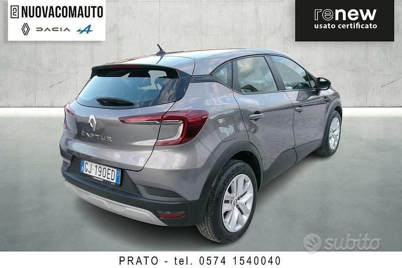 Usata Renault Captur Zen 101 CV (74 kW) 2022 Grigio SUV