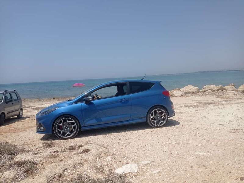 Usata Ford Fiesta ST 205 CV (150 kW) 2019 Blu/azzurro Utilitaria