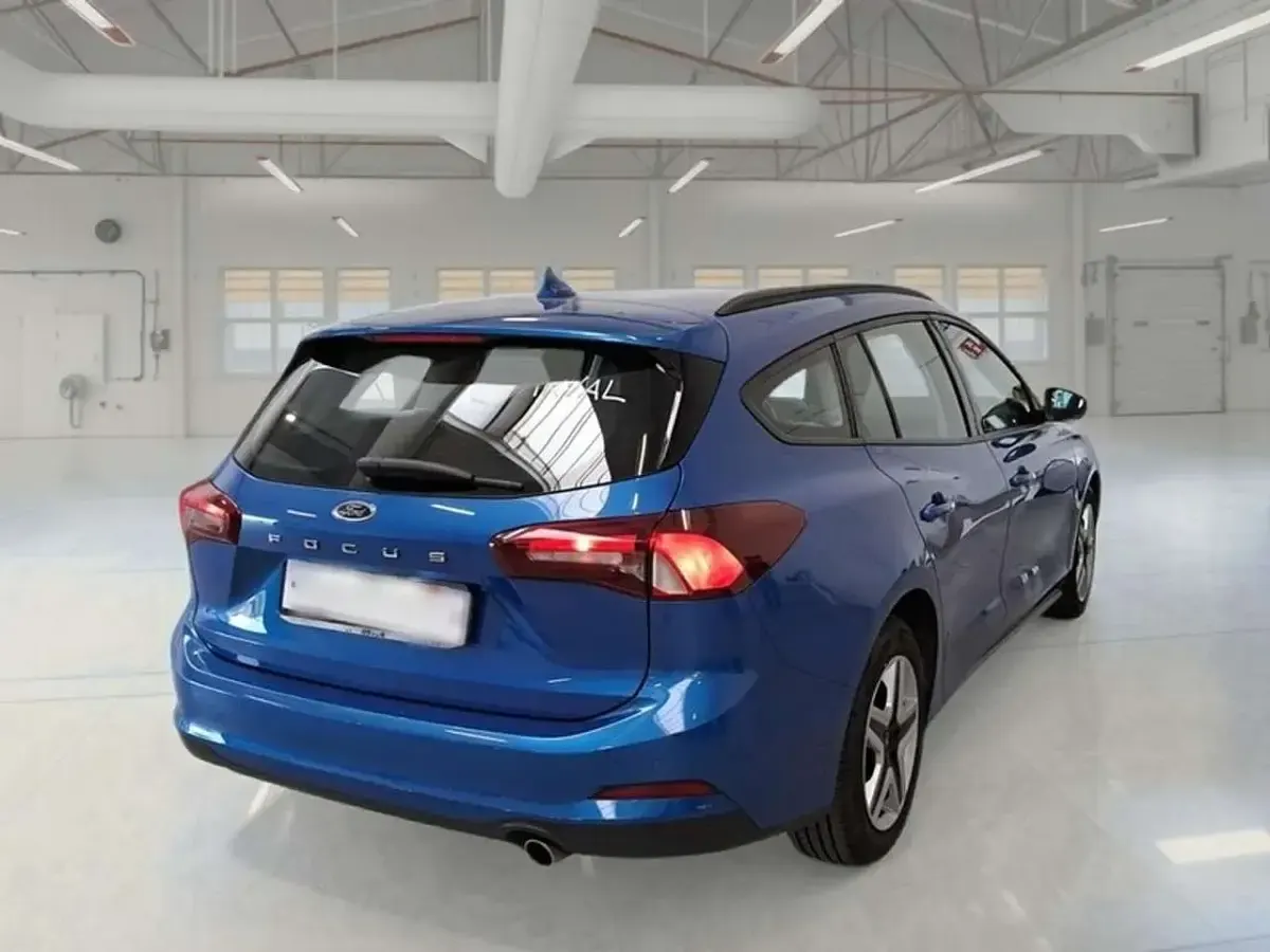 Usata Ford Focus Business Edition 120 CV (88 kW) 2022 Blu Station wagon