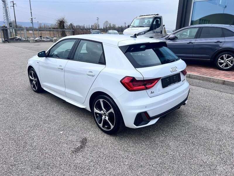 Usata Audi A1 S-Line 95 CV (69 kW) 2023 Bianco SUV