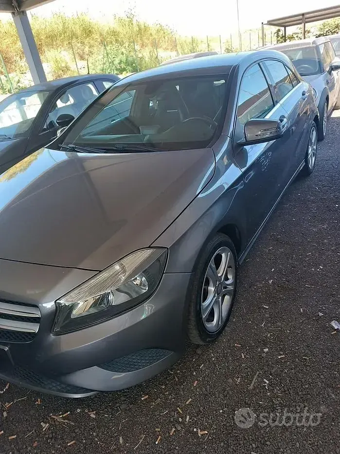 Usata Mercedes A160 Night 90 CV (66 kW) 2014 Utilitaria