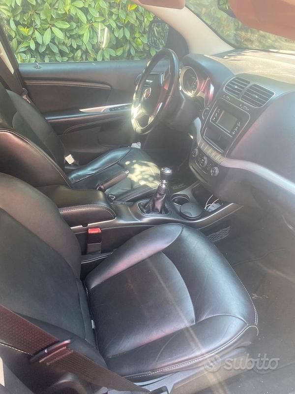 Usata Fiat Freemont 140 CV (102 kW) 2012 Blu SUV