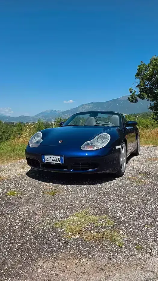 Usata Porsche Boxster 260 CV (191 kW) 2024 Blu Cabrio