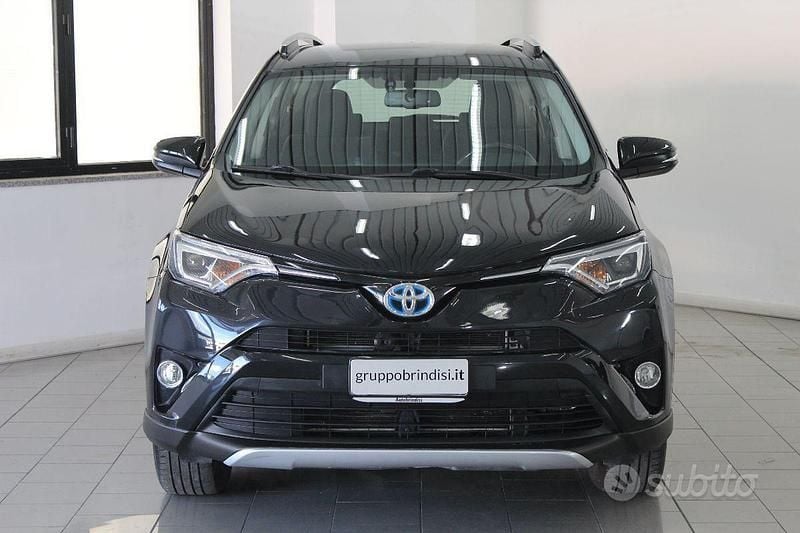 Usata Toyota RAV4 Hybrid Business Edition 145 CV (106 kW) 2017 Blu SUV