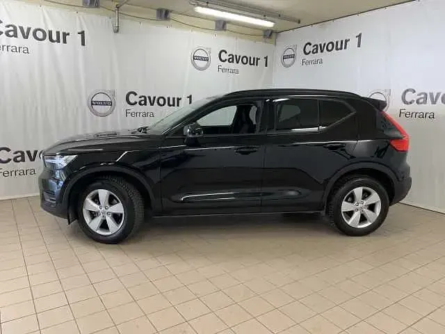 Usata Volvo XC40 Core 129 CV (94 kW) 2022 Nero SUV