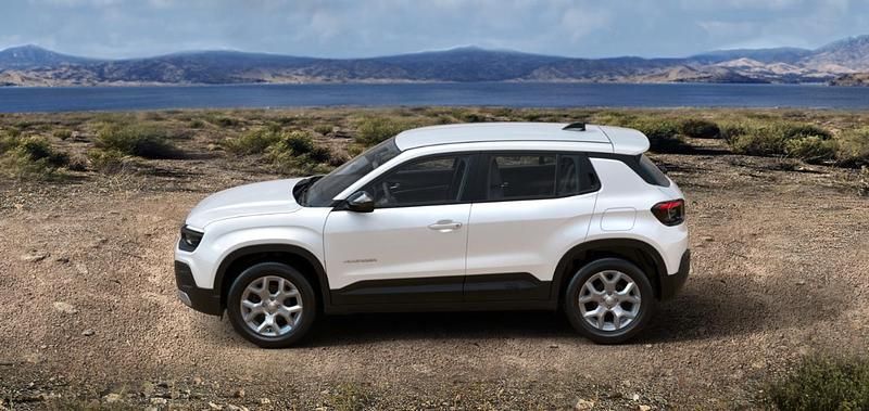Usata Jeep Avenger Altitude 101 CV (74 kW) 2023 Bianco SUV