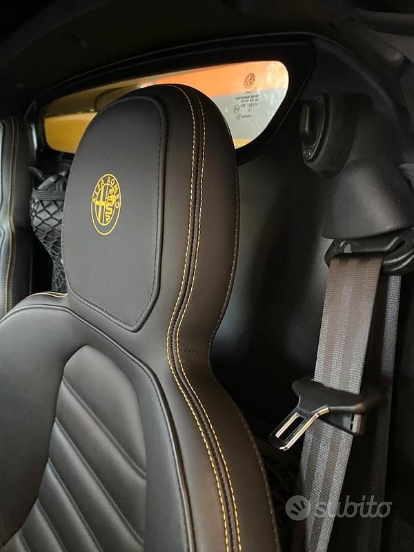 Usata Alfa Romeo 4C Spider 240 CV (176 kW) 2021 Giallo Cabrio