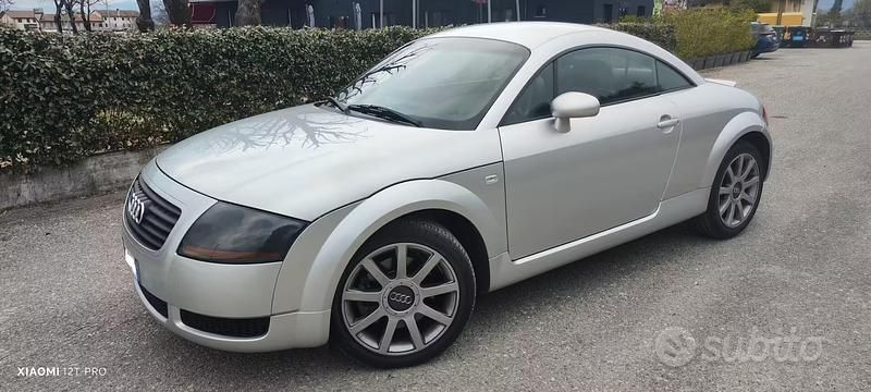Usata Audi TT 179 CV (131 kW) 1999 Grigio Coupé