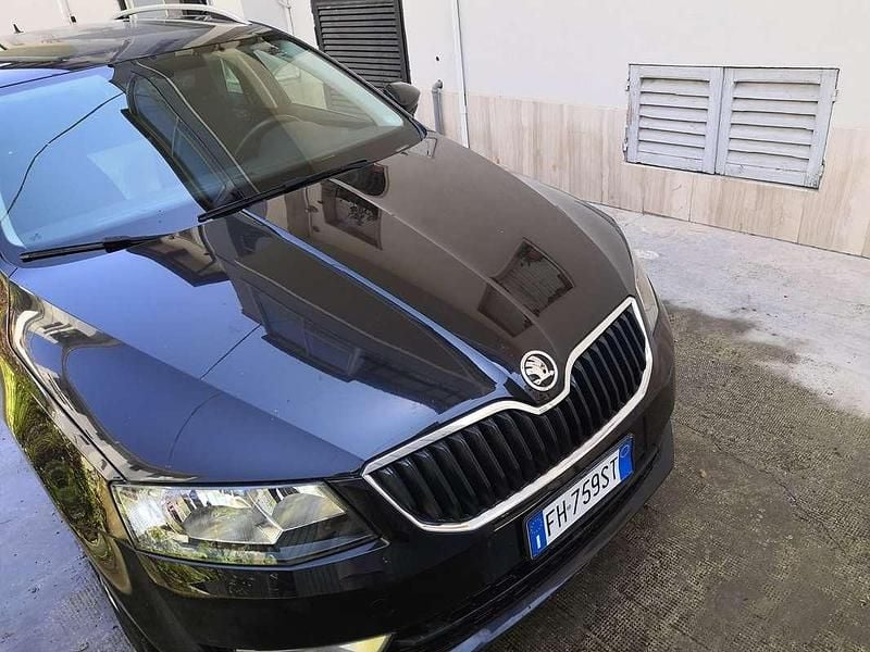Usata Skoda Octavia 110 CV (80 kW) 2017 Nero Station wagon