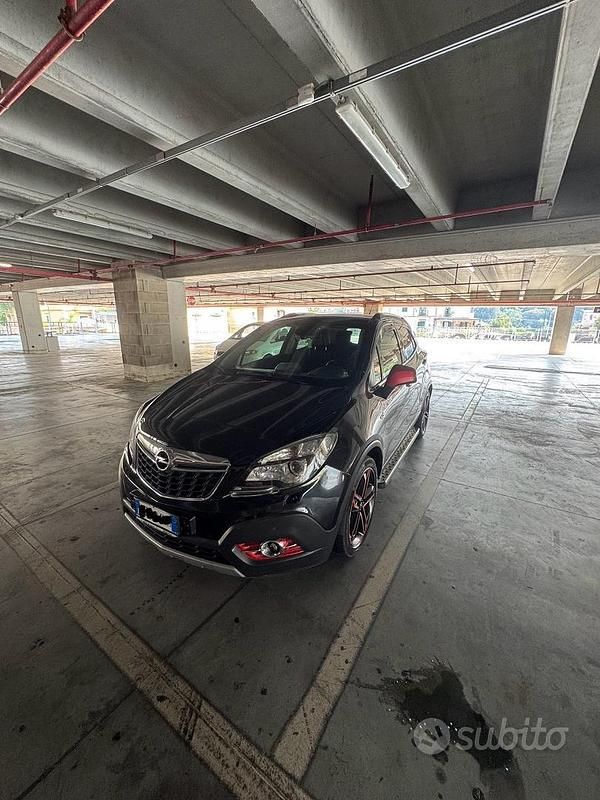 Usado Opel Mokka Cosmo 136 CV (100 kW) 2015 Negro SUV