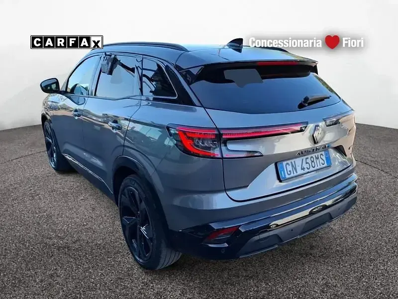 Usata Renault Austral Techno Esprit Alpine 199 CV (146 kW) 2023 Grigio SUV
