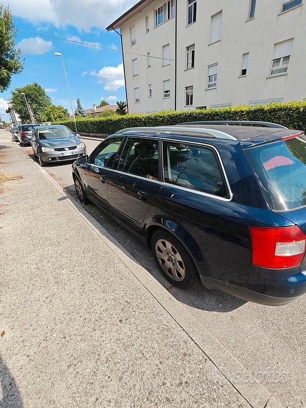 Usata Audi A4 2004 Blu Station wagon
