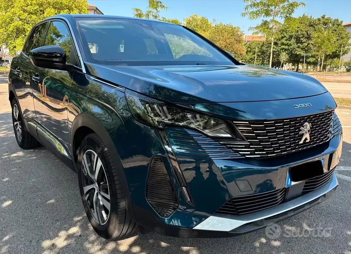 Usata Peugeot 3008 GT 131 CV (96 kW) 2022 Bluazzurro SUV