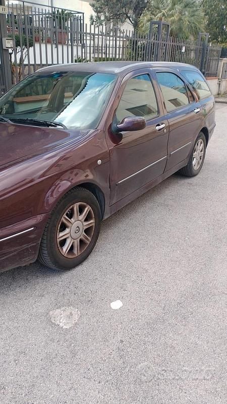 Usata Lancia Lybra 116 CV (85 kW) 2001 Station wagon