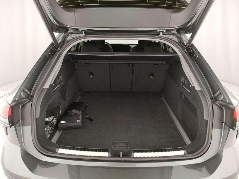 Nuova Audi A6 S-Line 204 CV (150 kW) 2025 Grigio daytona perlato Station wagon