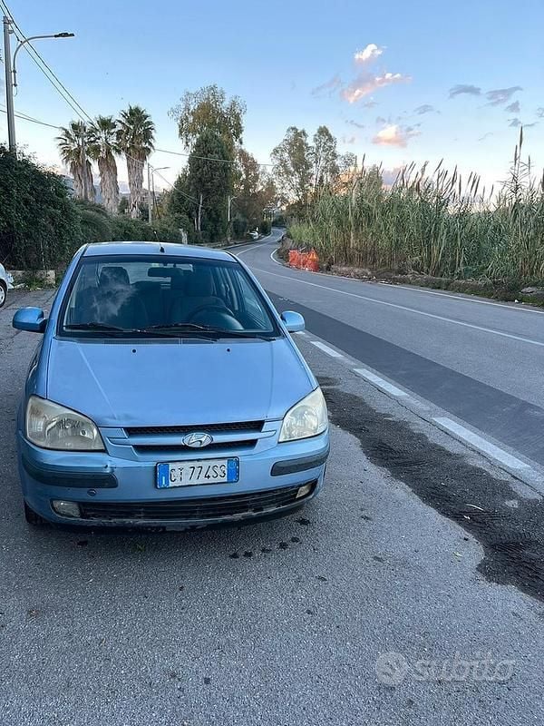 Grigio Usata 2005 Hyundai Getz Due volumi | 1399 € (Buon prezzo) - Immagine 1/4