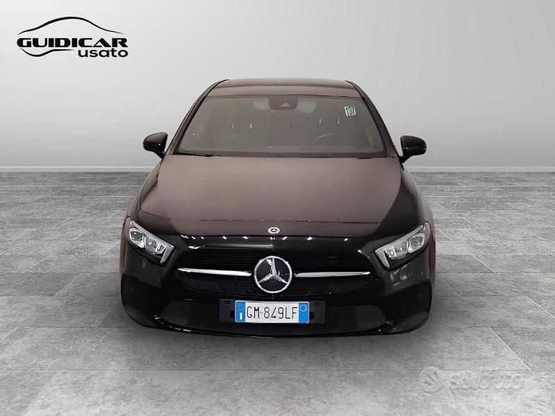 Usata Mercedes A180 Edition 116 CV (85 kW) 2022 Nero Berlina