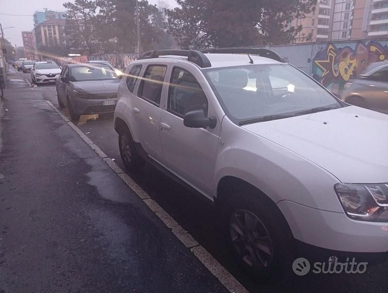 Usata Dacia Duster 110 CV (80 kW) 2014 Bianco SUV
