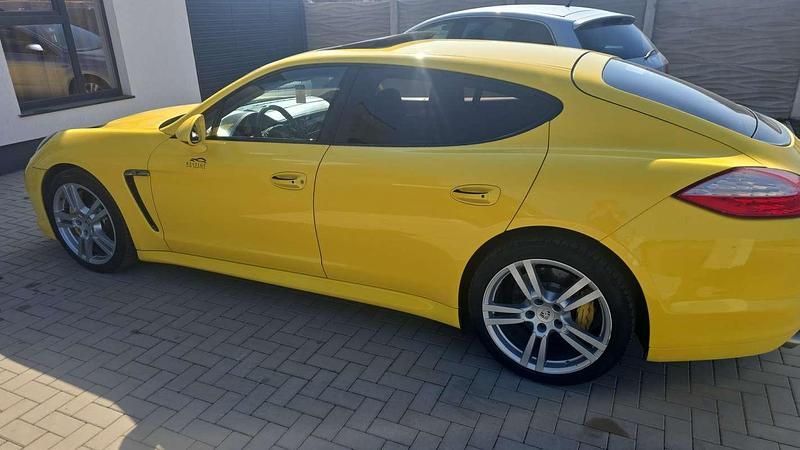 Usata Porsche Panamera 400 CV (294 kW) 2010 Utilitaria