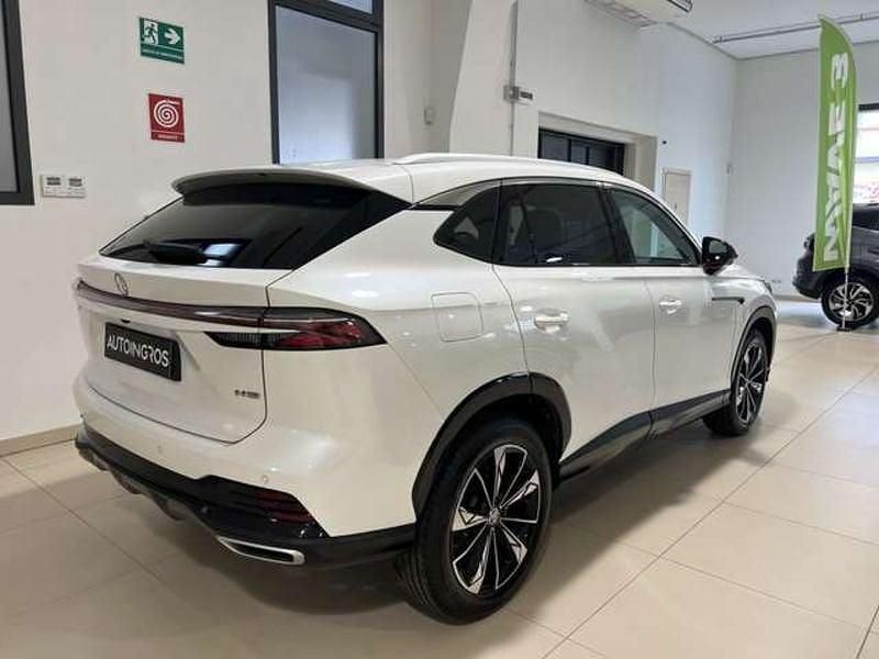 Nuova MG HS 170 CV (125 kW) 2025 Pearl white SUV