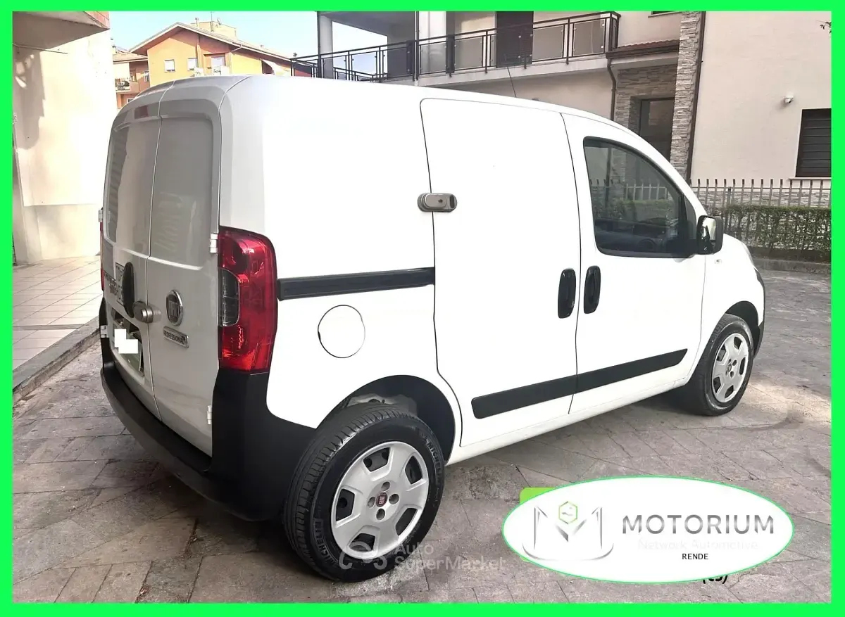 Usata Fiat Fiorino 77 CV (56 kW) 2020 Bianco Monovolume