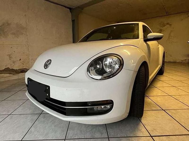 Bianco Usata 2016 VW Maggiolino Design Tre volumi | 12.000 € (Ottimo prezzo) - Immagine 1/4