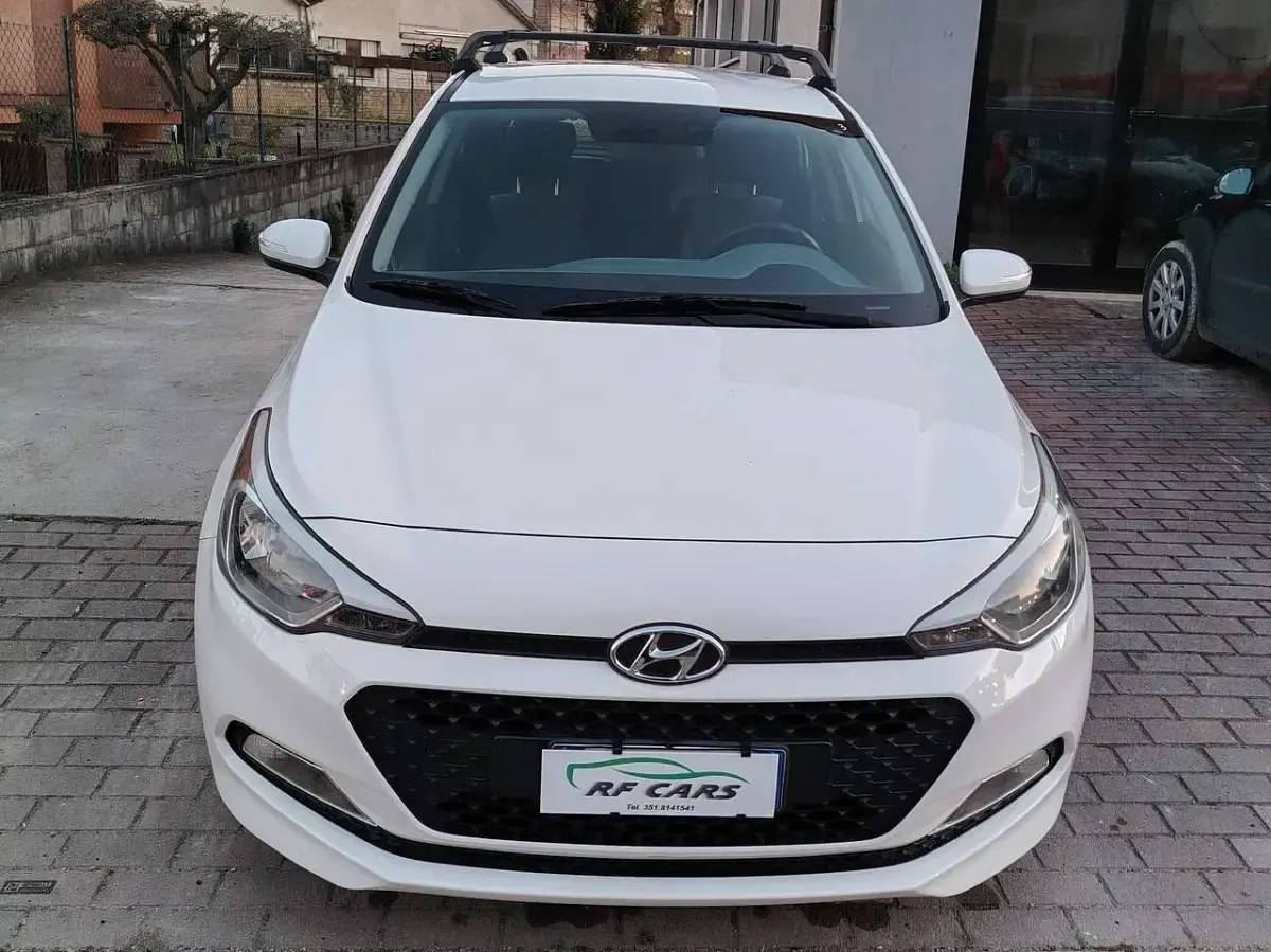 Usata Hyundai i20 Classic 75 CV (55 kW) 2017 Bianco Utilitaria