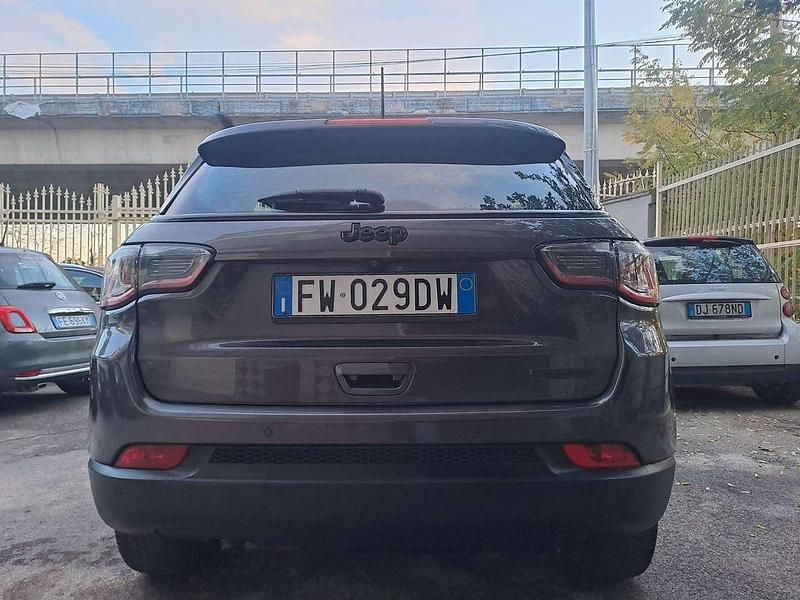 Usata Jeep Compass Night Eagle 120 CV (88 kW) 2019 Nero SUV