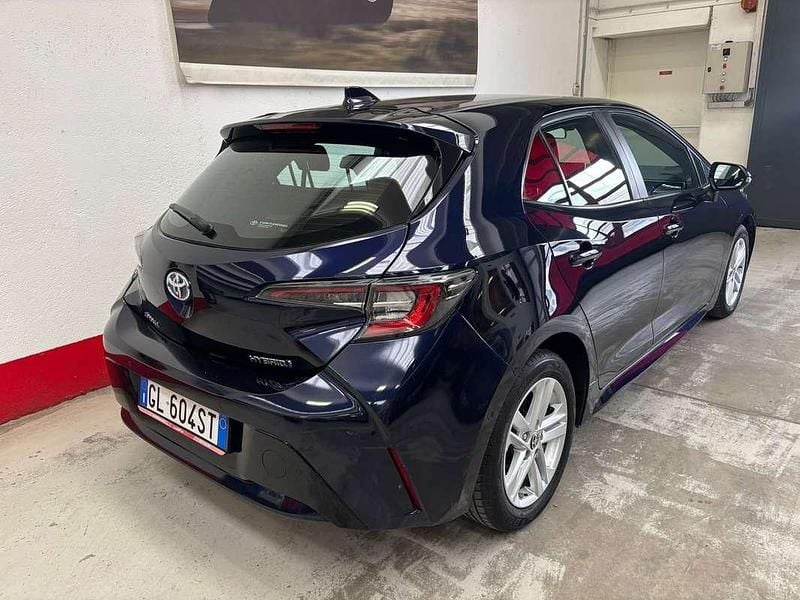 Usata Toyota Corolla Hybrid 135 CV (99 kW) 2022 Monovolume