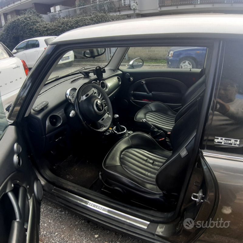Usata Mini Cooper Coupé 116 CV (85 kW) 2006 Grigio Coupé