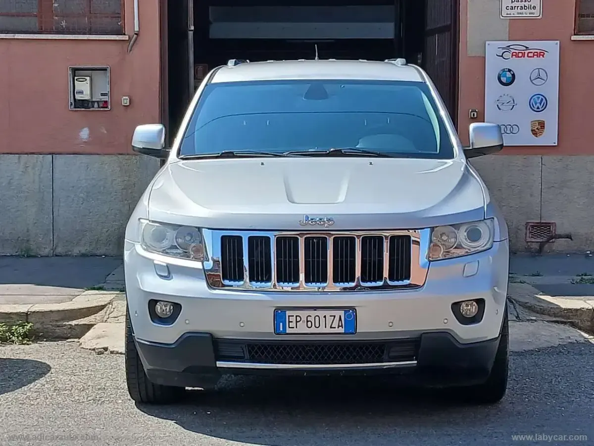 Usata Jeep Grand Cherokee Limited 190 CV (139 kW) 2013 Grigio SUV