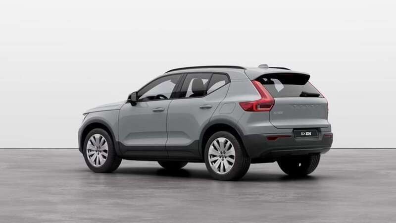 Nuova Volvo EX40 Core 119 kW (163 CV) 2025 Grigio SUV