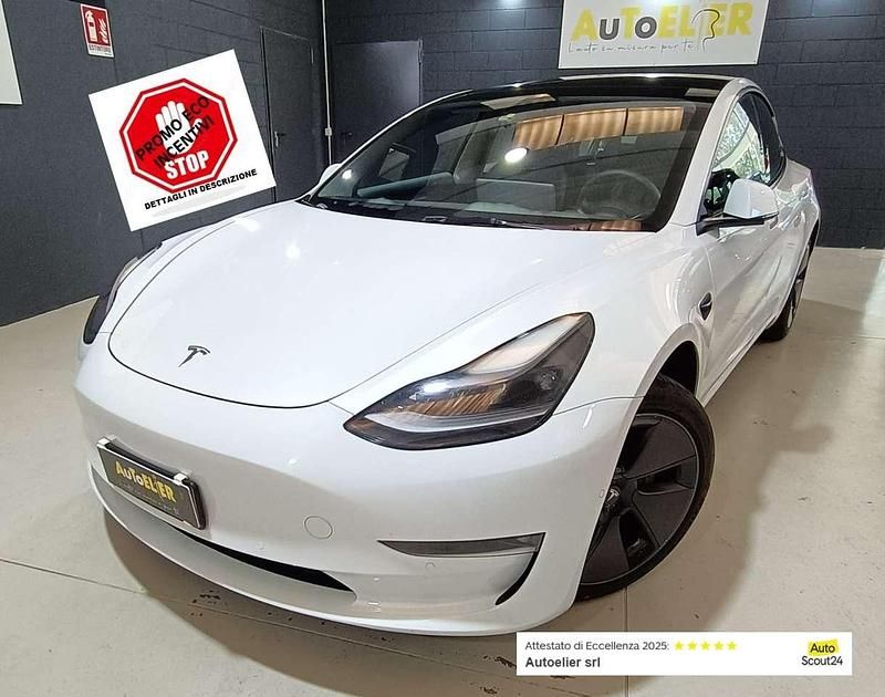 Bianco Usata 2021 Tesla Model 3 Long Range AWD Tre volumi | 22.500 € (Super prezzo) - Immagine 1/3